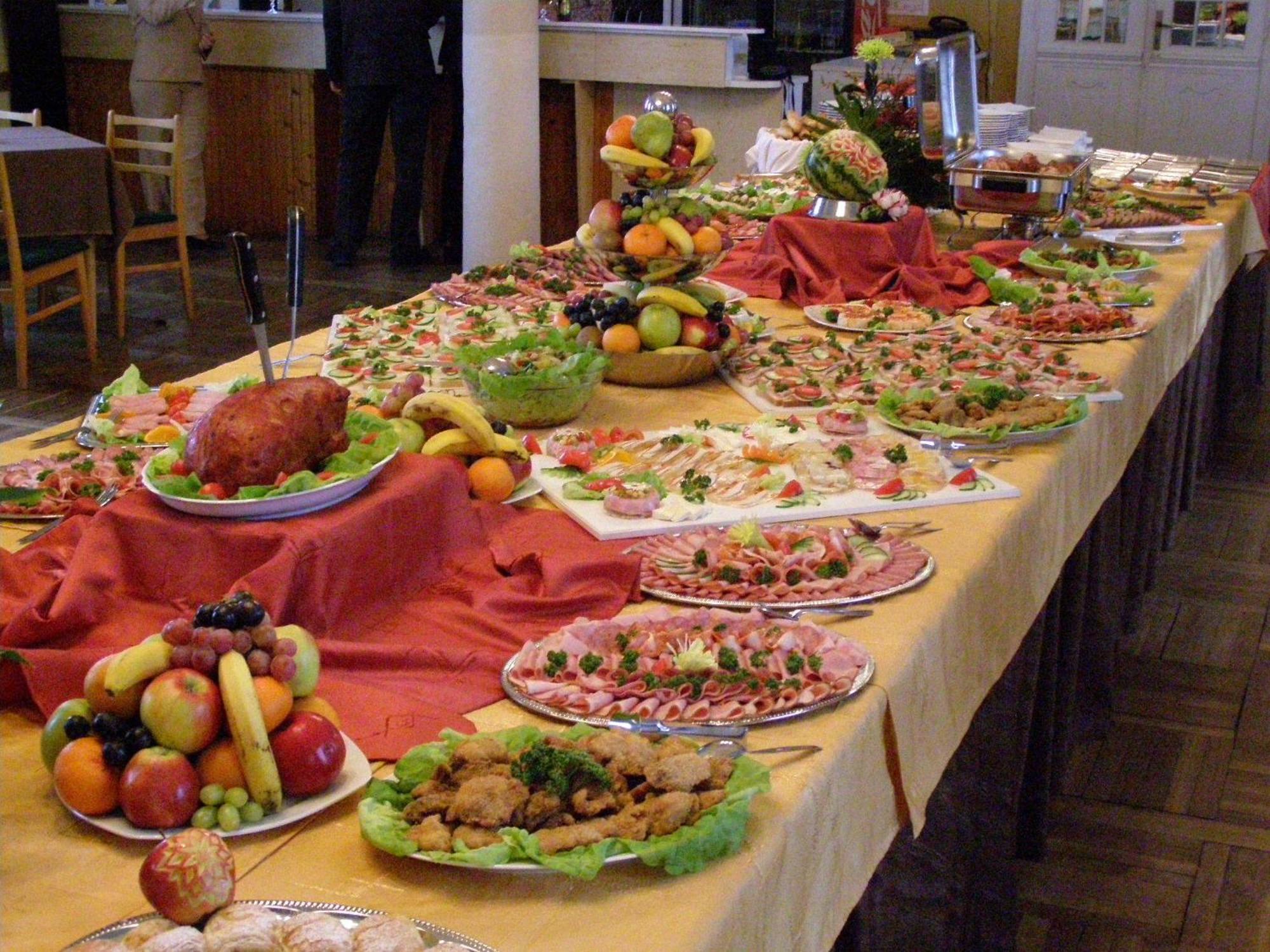 Jevíčko Hotel Morava מראה חיצוני תמונה