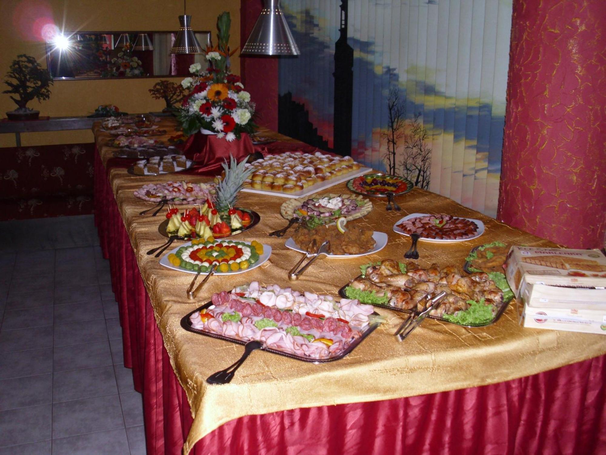 Jevíčko Hotel Morava מראה חיצוני תמונה